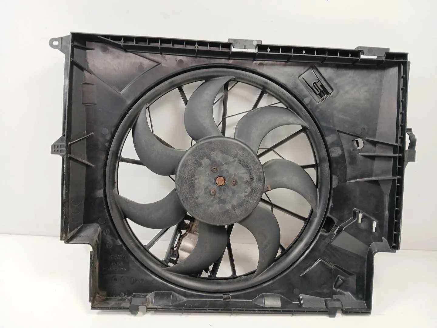 Electroventilador para Bmw 1 (E87)