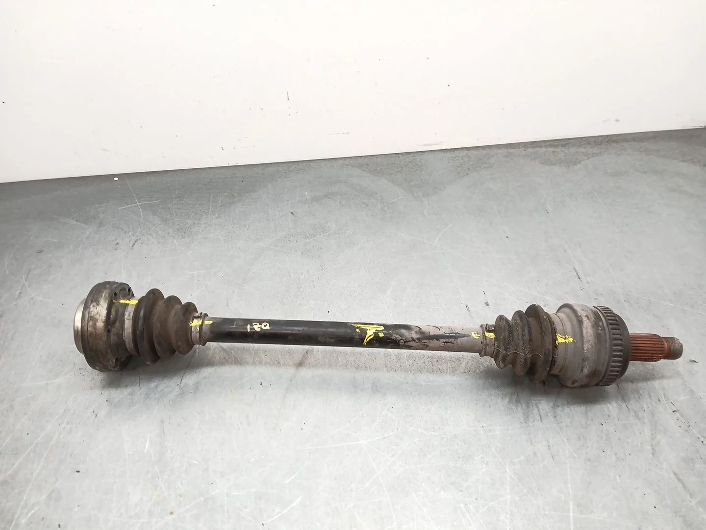 Transmision Trasera Izquierda para Bmw 1 (E87)