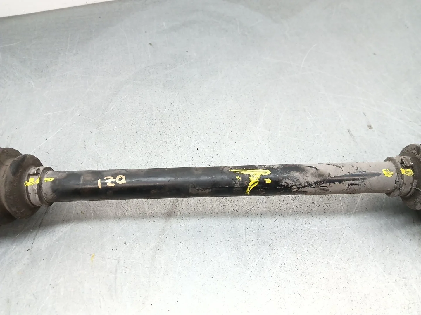 Transmision Trasera Izquierda para Bmw 1 (E87)