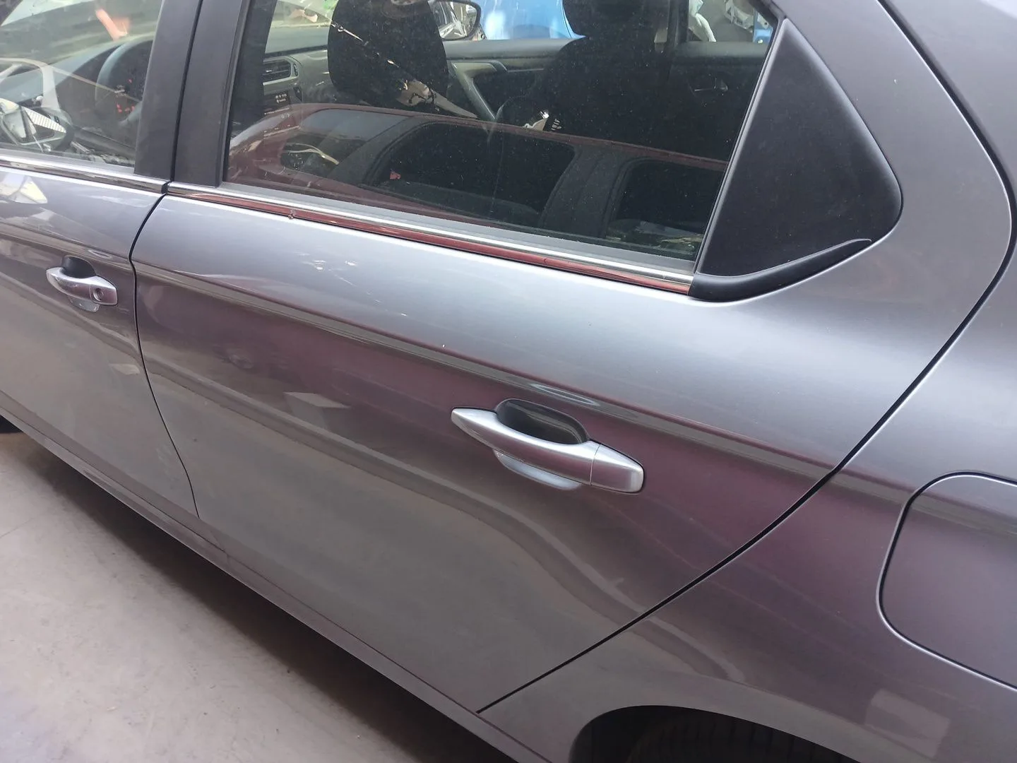 Puerta Trasera Izquierda para Citroën C-Elysee (Dd_)