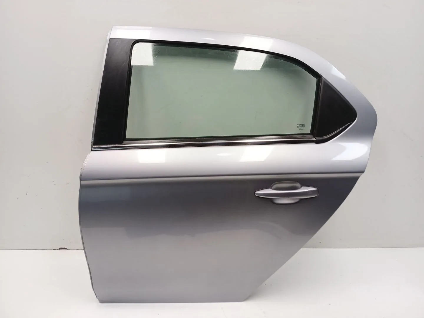 Puerta Trasera Izquierda para Citroën C-Elysee (Dd_)