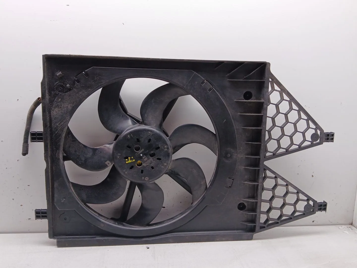 Electroventilador para Audi A1 Sportback (8Xf)