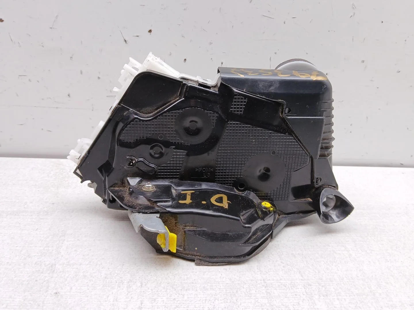 Cerradura Puerta Delantera Izquierda para Toyota Yaris (_P21_, _Pa1_, _Ph1_)