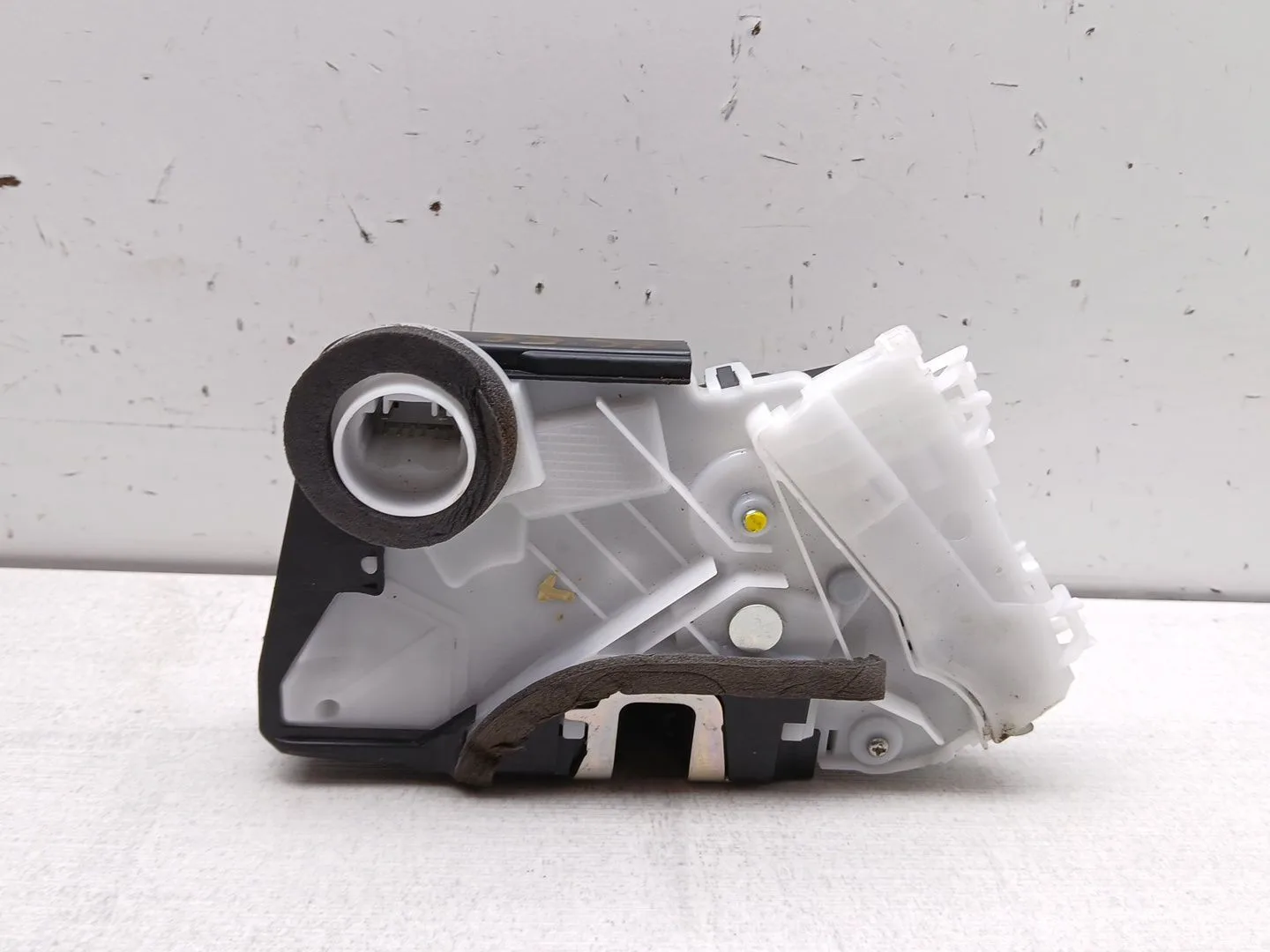 Cerradura Puerta Delantera Izquierda para Toyota Yaris (_P21_, _Pa1_, _Ph1_)