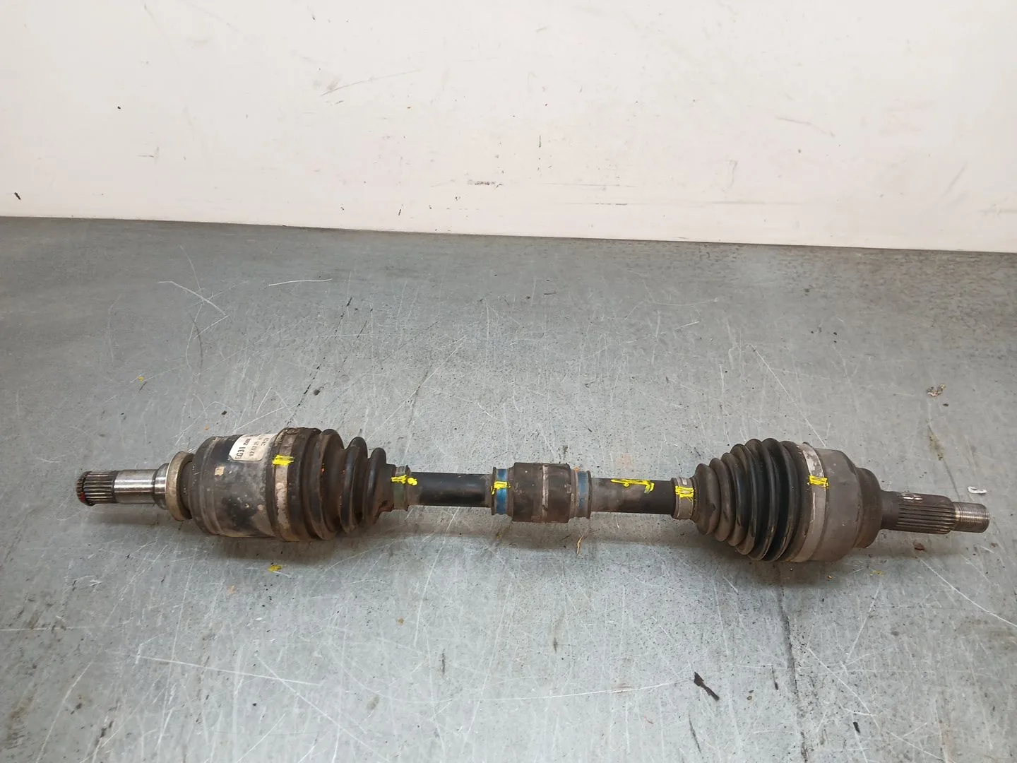 Transmision Delantera Izquierda para Mazda 3 (Bl)