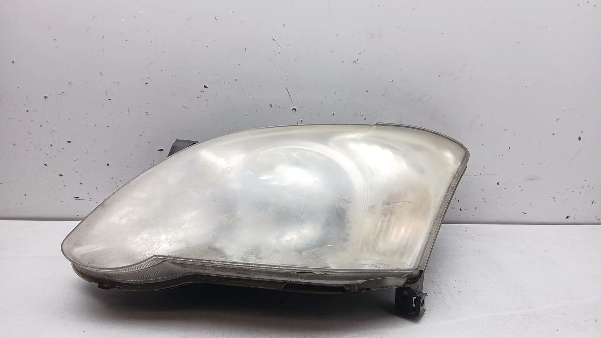 Faro Izquierdo para Toyota Corolla (_E12_)