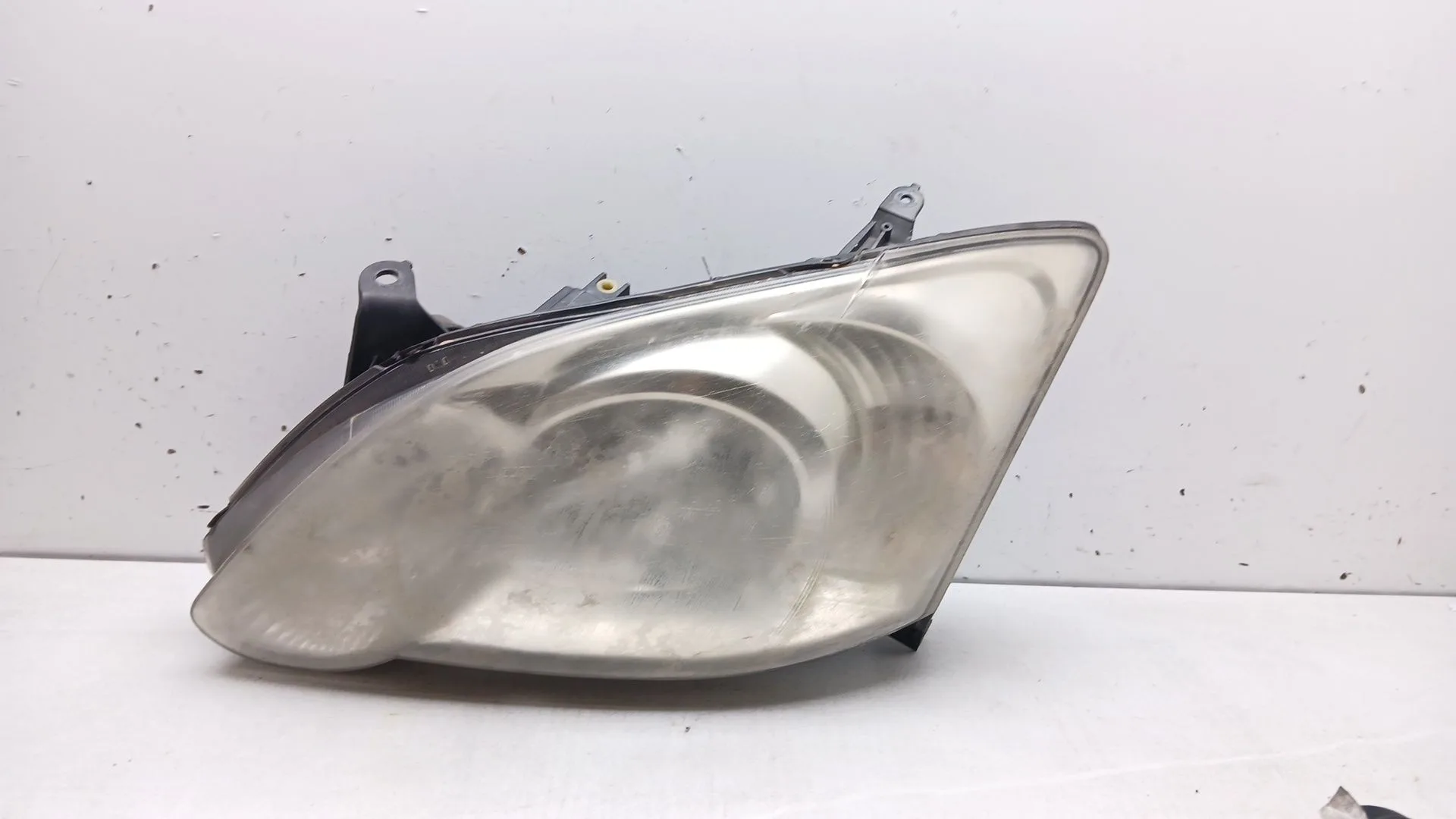 Faro Izquierdo para Toyota Corolla (_E12_)