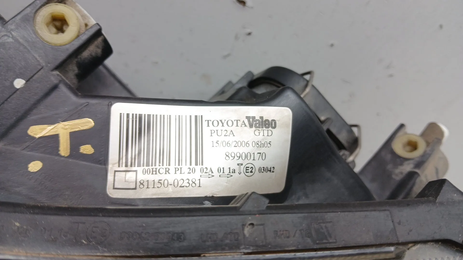 Faro Izquierdo para Toyota Corolla (_E12_)