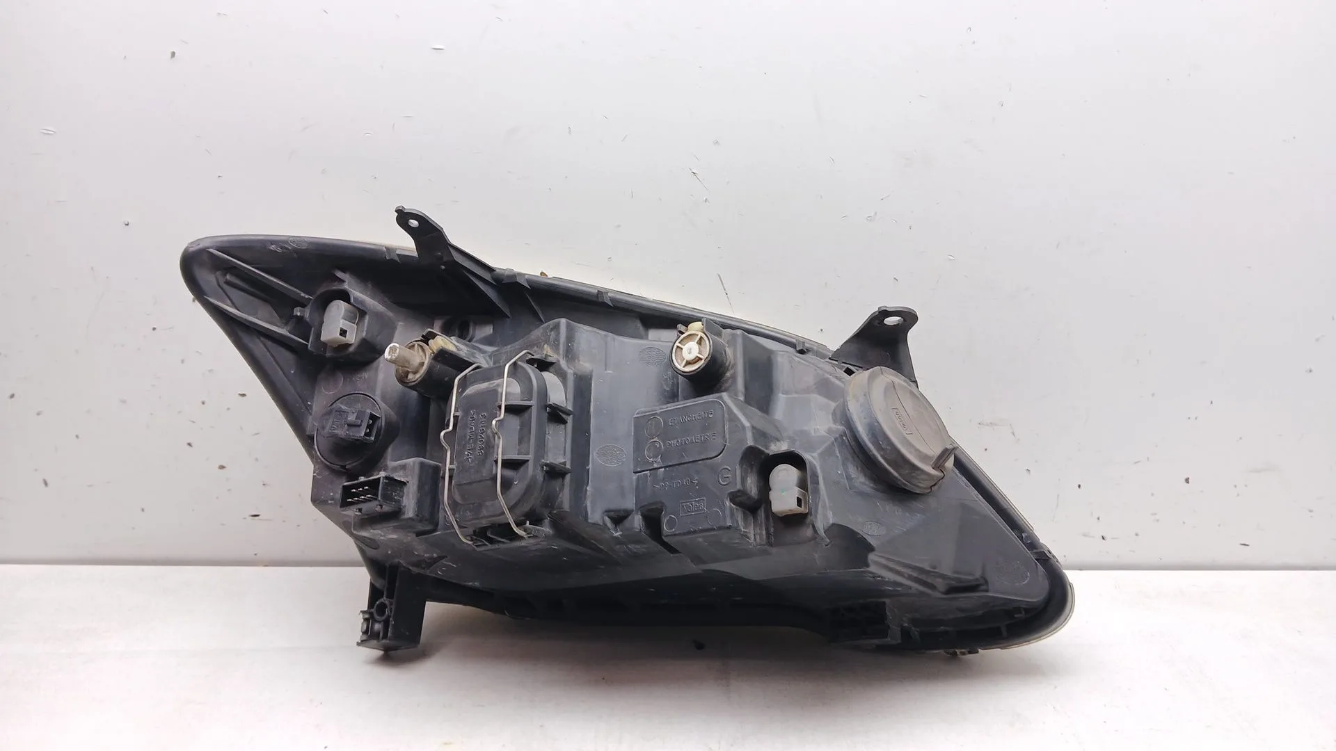 Faro Izquierdo para Toyota Corolla (_E12_)
