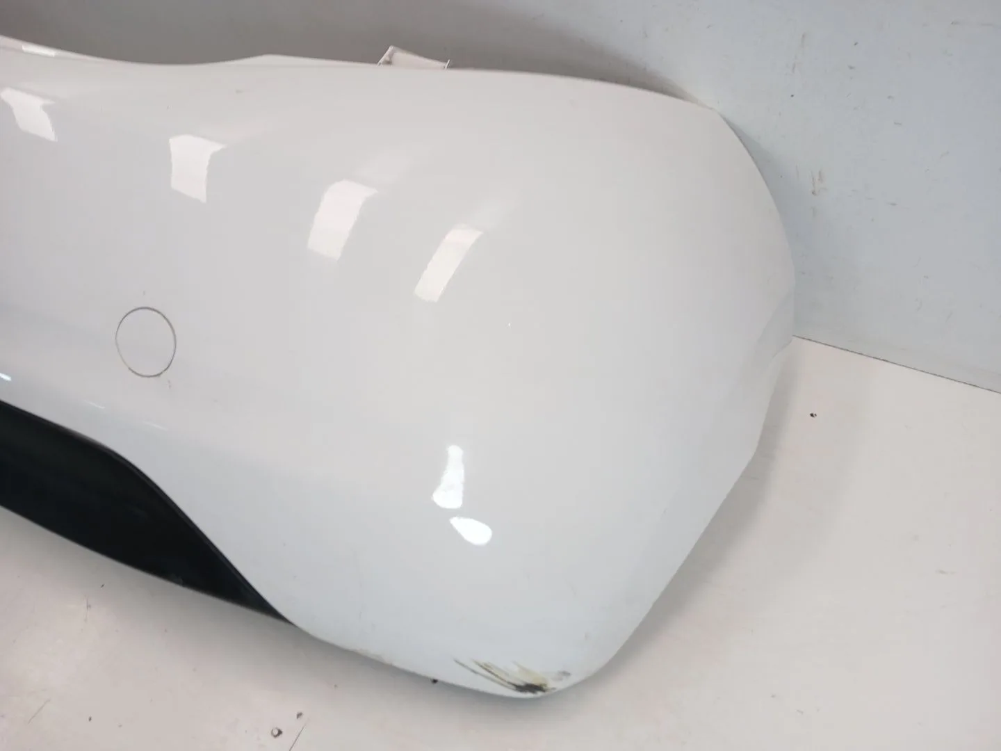 Paragolpes Trasero para Peugeot 208 I (Ca_, Cc_)