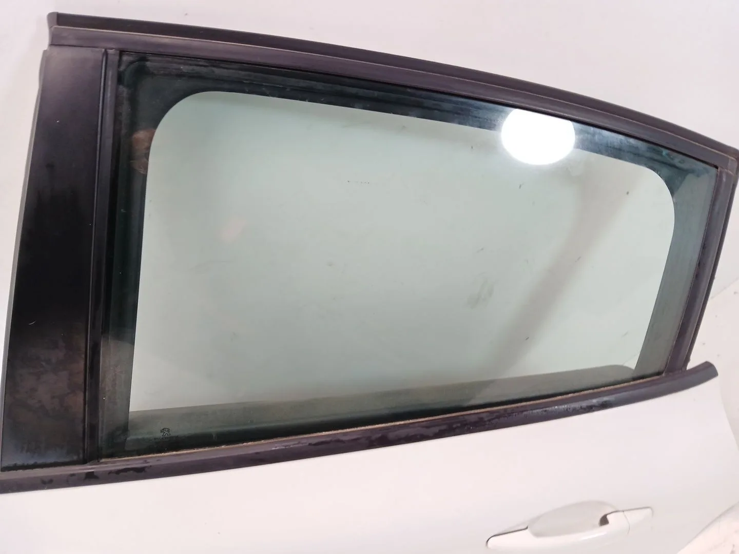 Puerta Trasera Izquierda para Peugeot 208 I (Ca_, Cc_)