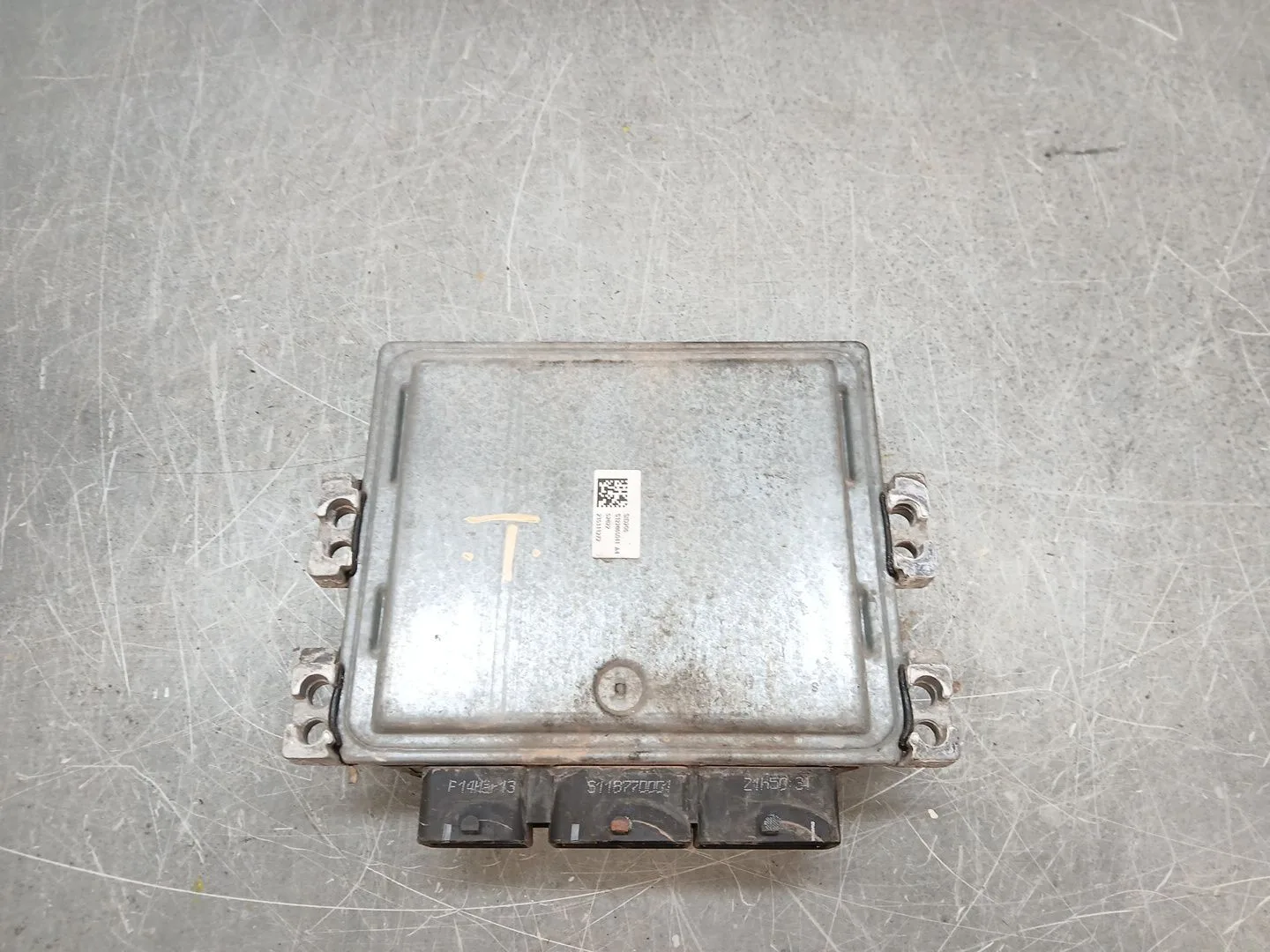 Centralita Motor Uce para Ford Transit Connect (Tc7)