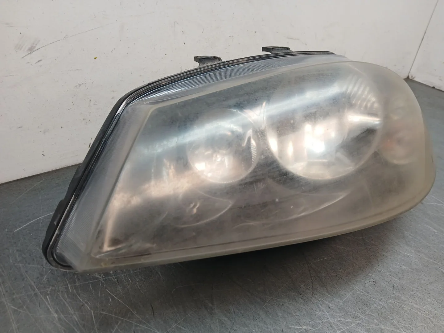 Faro Izquierdo para Seat Ibiza Iii (6L1)