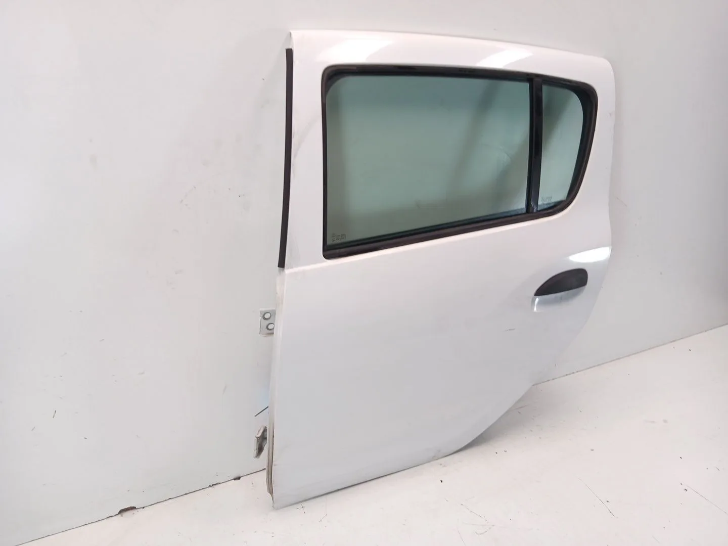 Puerta Trasera Izquierda para Dacia Sandero Ii (B8_)