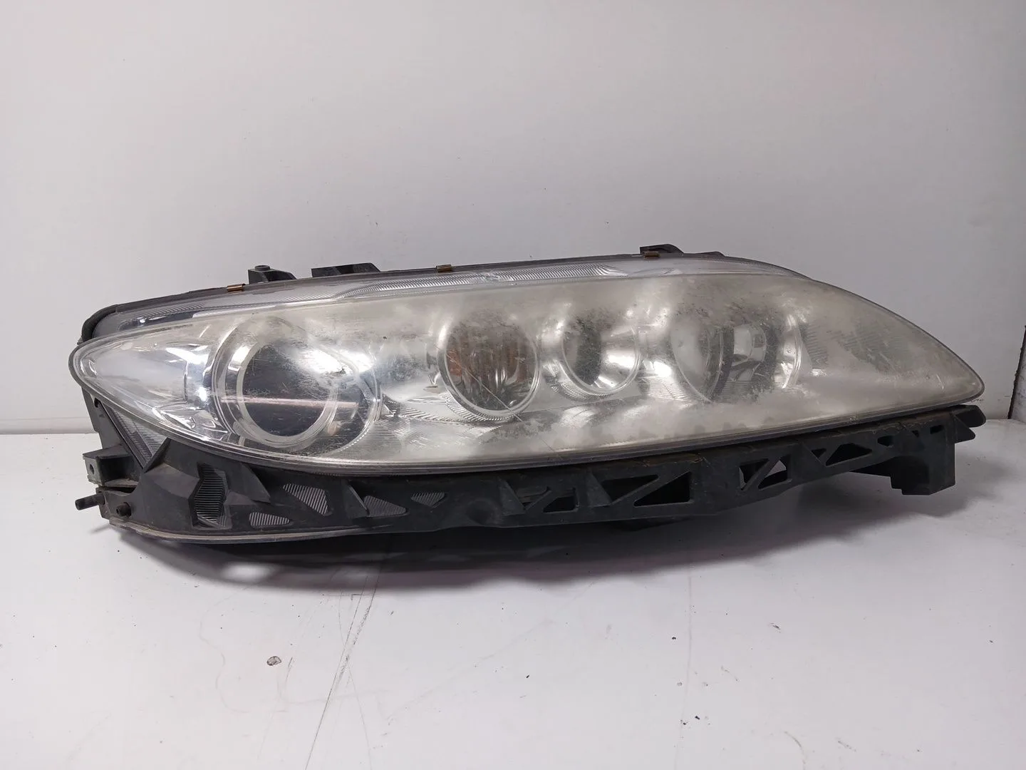 Faro Derecho para Mazda 6 Hatchback (Gg)