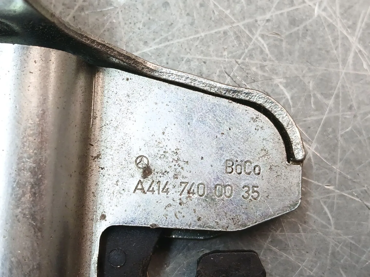 Cerradura Maletero / Porton para Mercedes-Benz Vaneo (414)