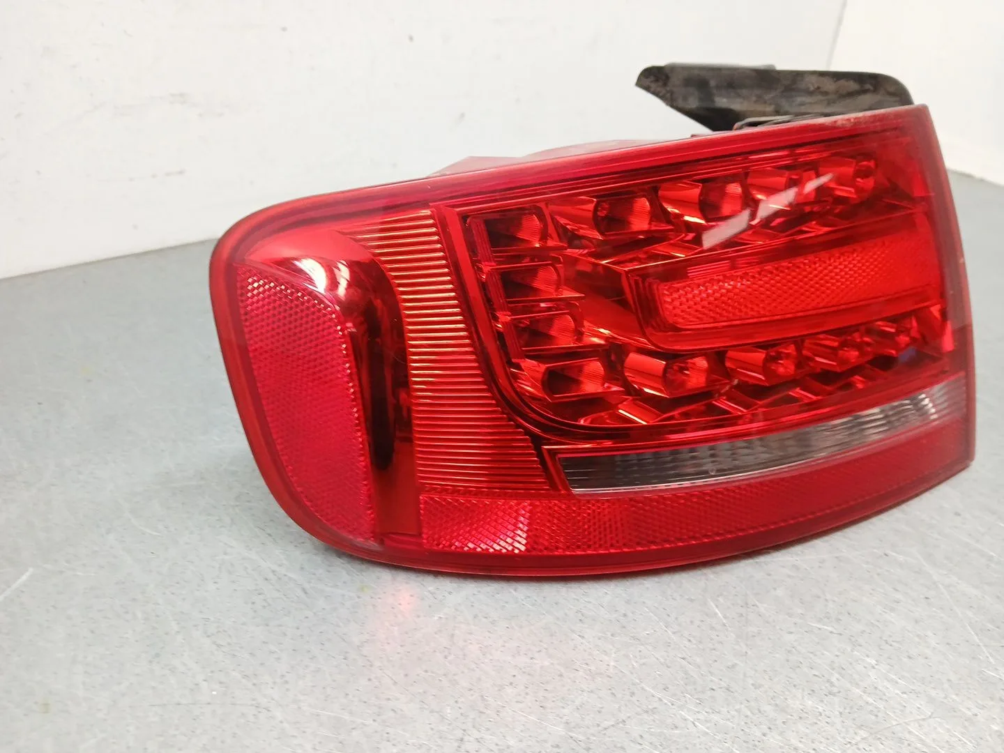 Piloto Trasero Izquierdo para Audi A4 B8 (8K2)