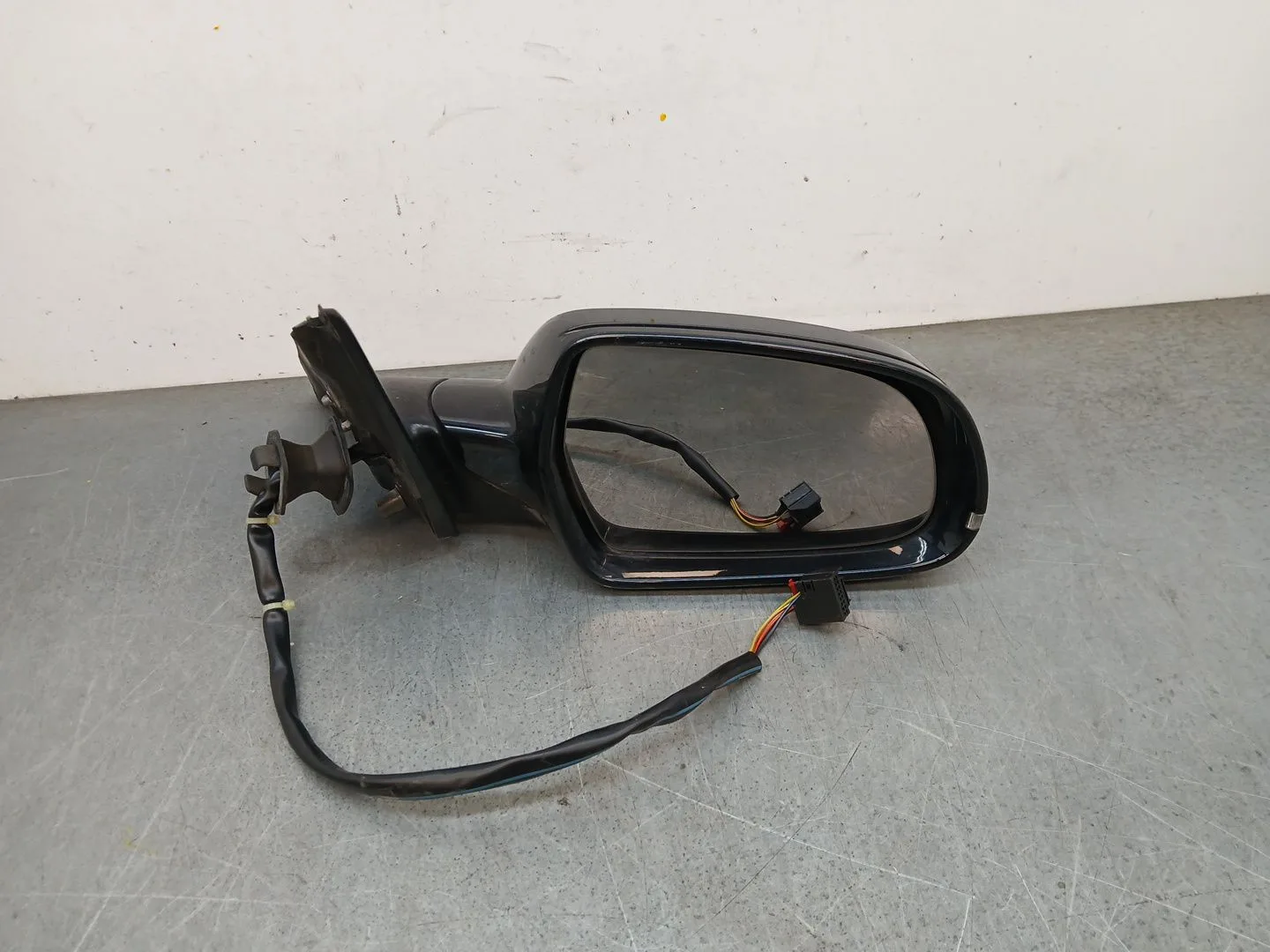 Retrovisor Derecho para Audi A4 B8 (8K2)