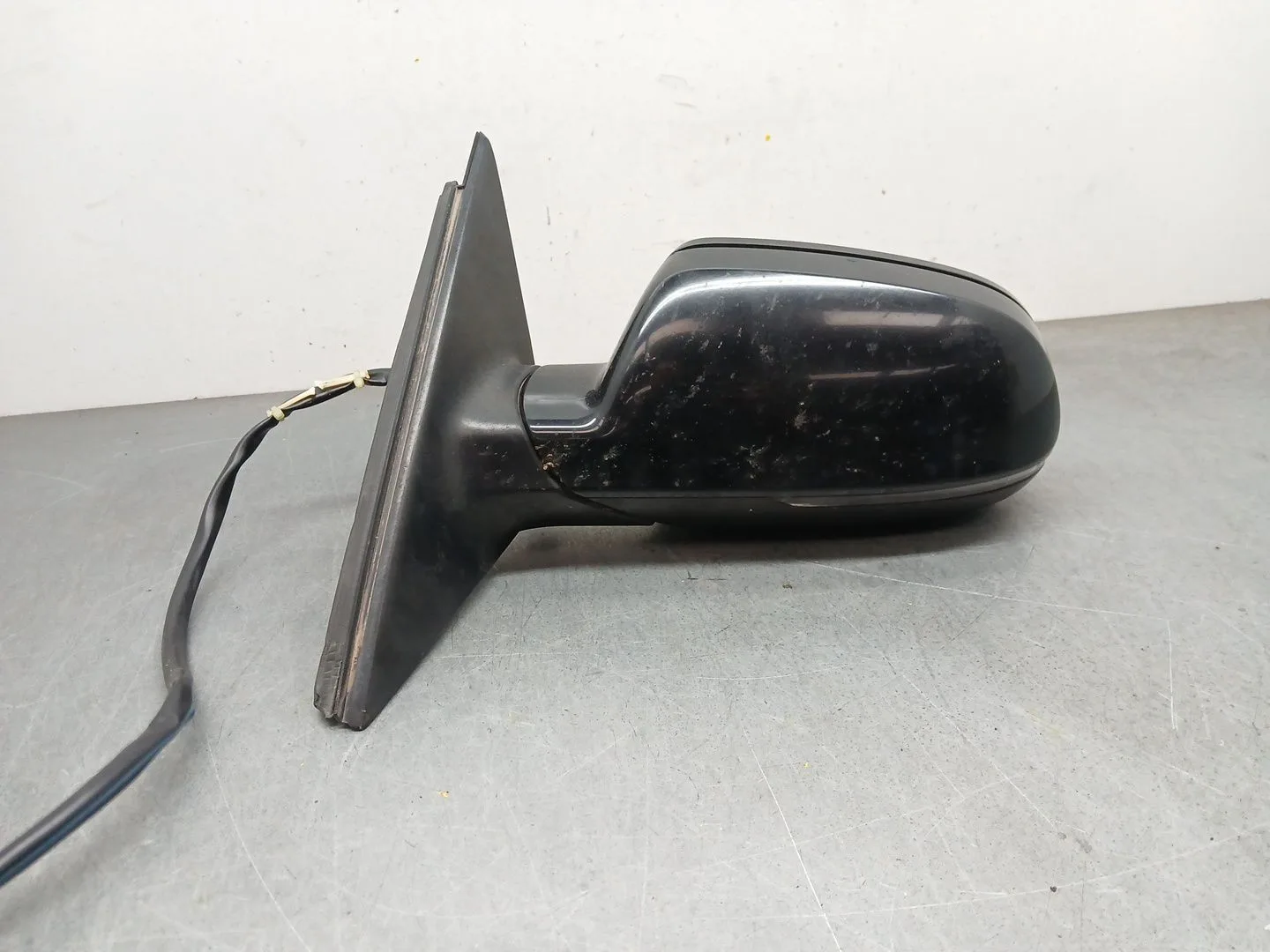 Retrovisor Izquierdo para Audi A4 B8 (8K2)