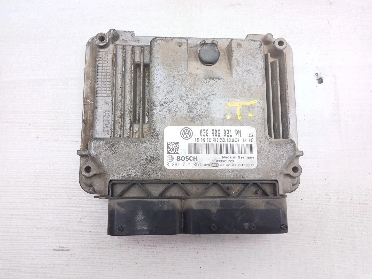 Centralita Motor Uce para Volkswagen Golf V (1K1)