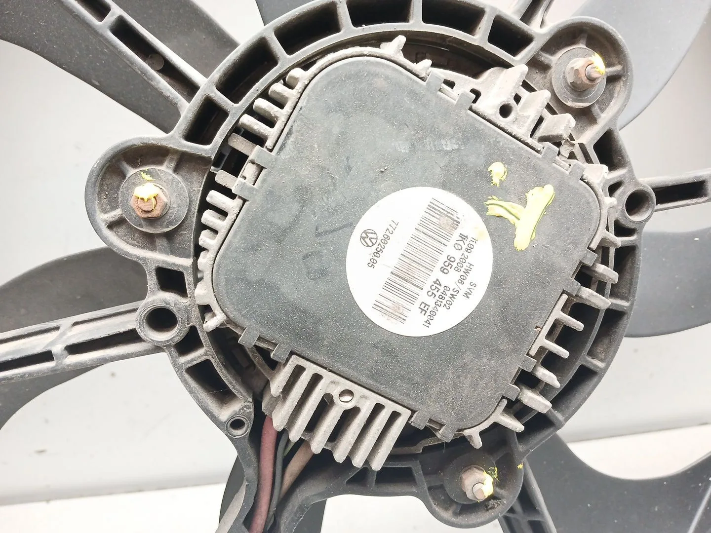 Electroventilador para Volkswagen Golf V (1K1)