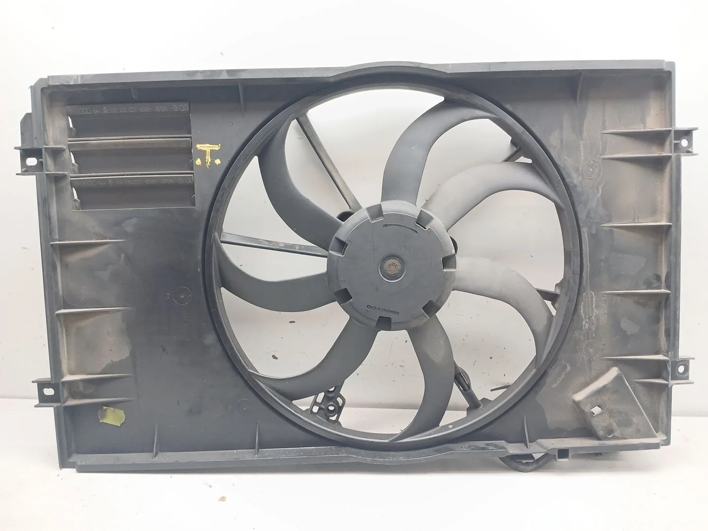 Electroventilador para Volkswagen Golf V (1K1)