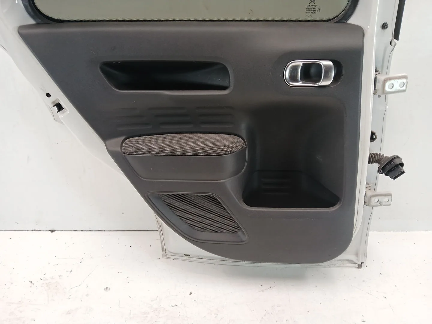 Puerta Trasera Izquierda para Citroën C4 Cactus
