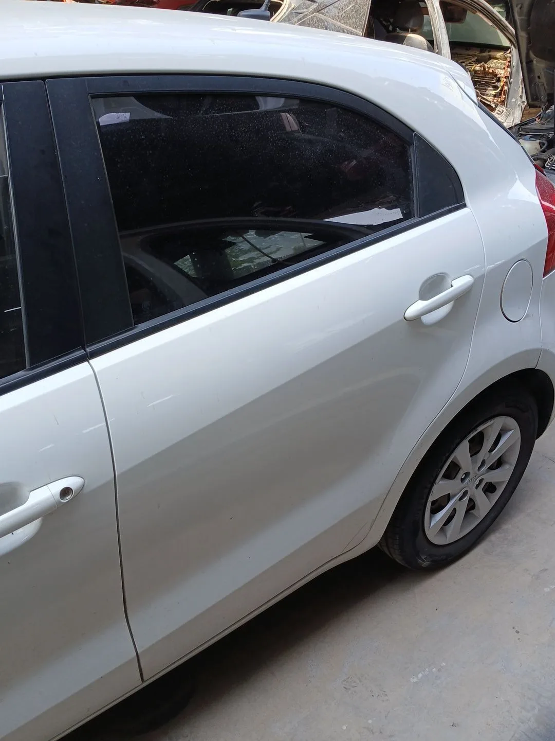 Puerta Trasera Izquierda para Kia Rio Iii (Ub)