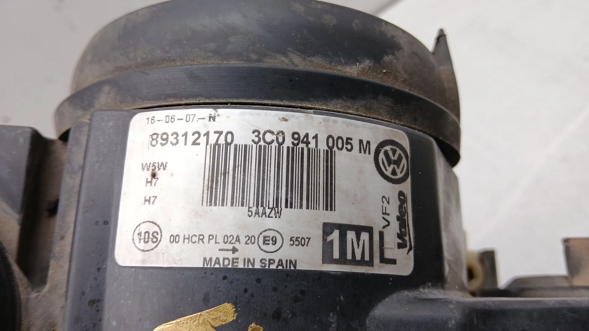 Faro Izquierdo para Volkswagen Passat B6 (3C2)
