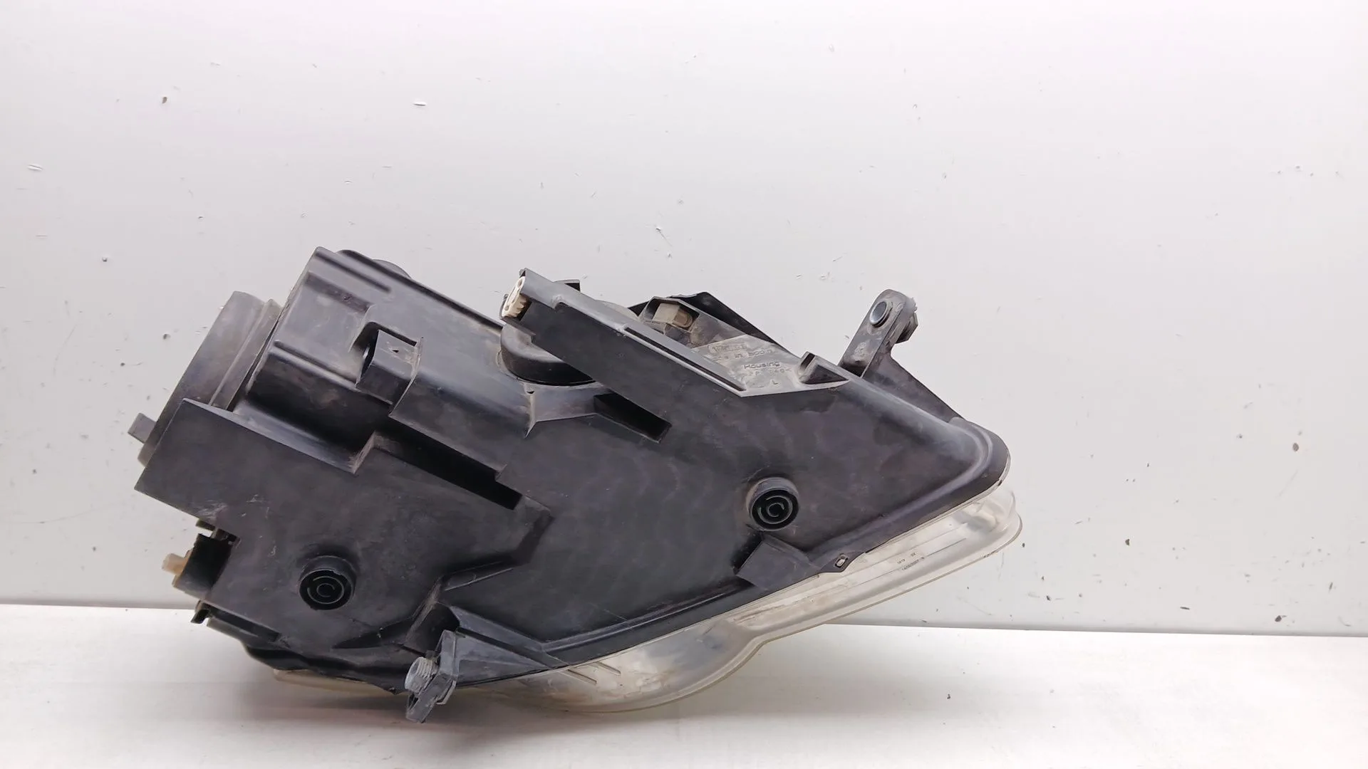 Faro Izquierdo para Volkswagen Passat B6 (3C2)