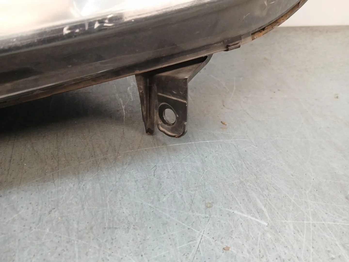 Faro Izquierdo para Peugeot 407 (6D_)