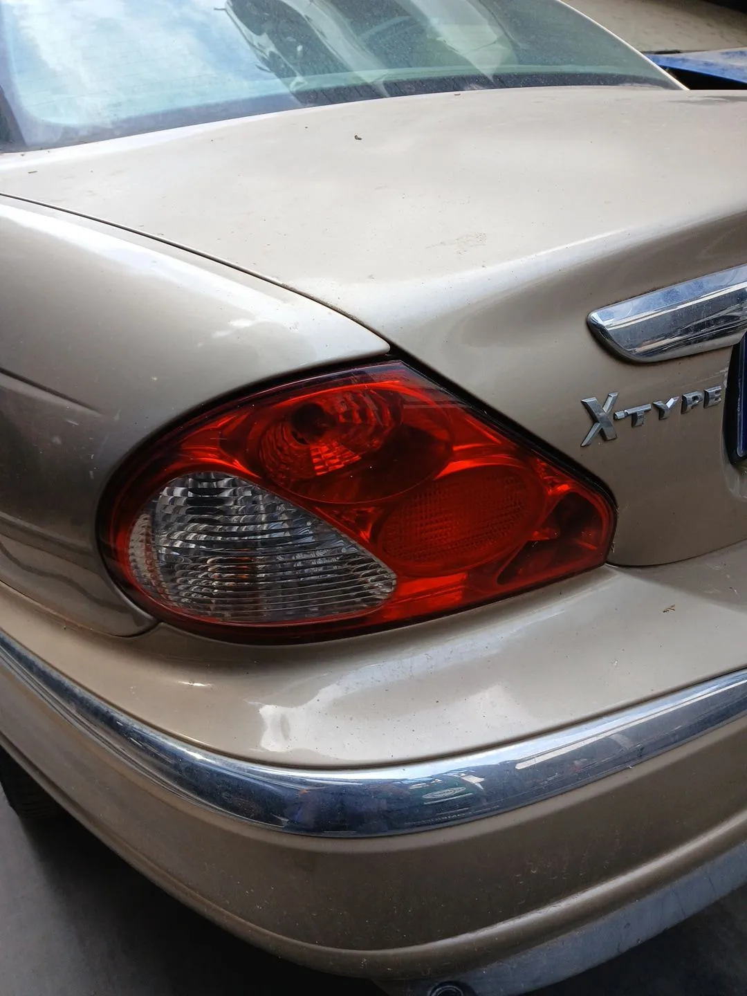 Piloto Trasero Izquierdo para Jaguar X-Type I (X400)