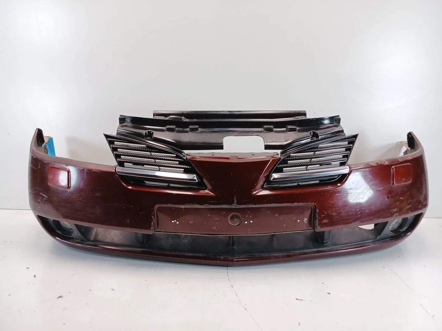 Paragolpes Delantero para Nissan Primera Hatchback (P12)