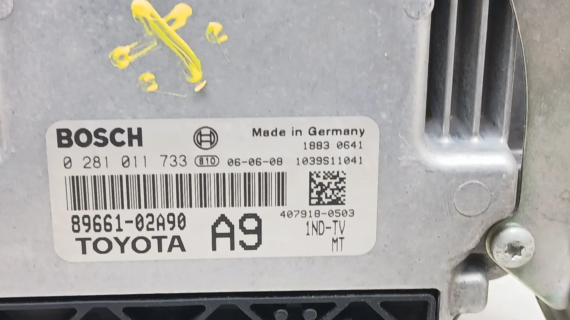 Centralita Motor Uce para Toyota Corolla (_E12_)