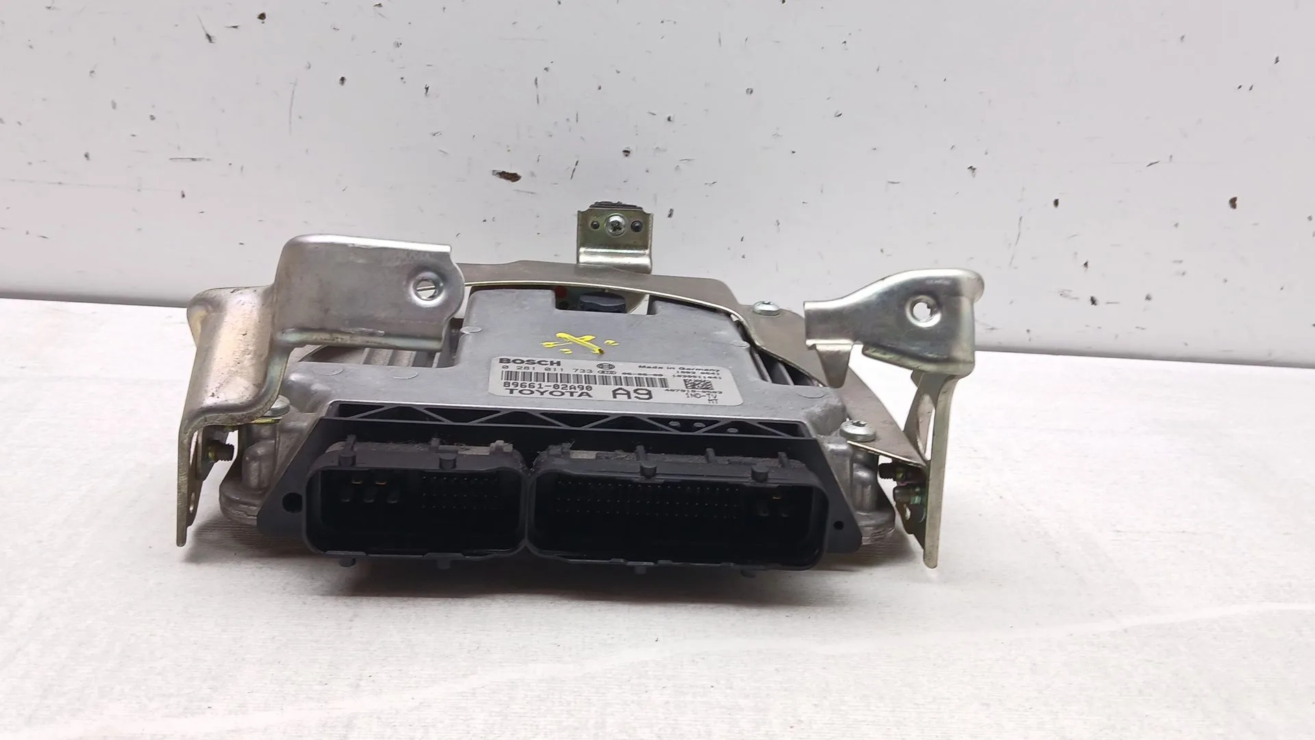 Centralita Motor Uce para Toyota Corolla (_E12_)