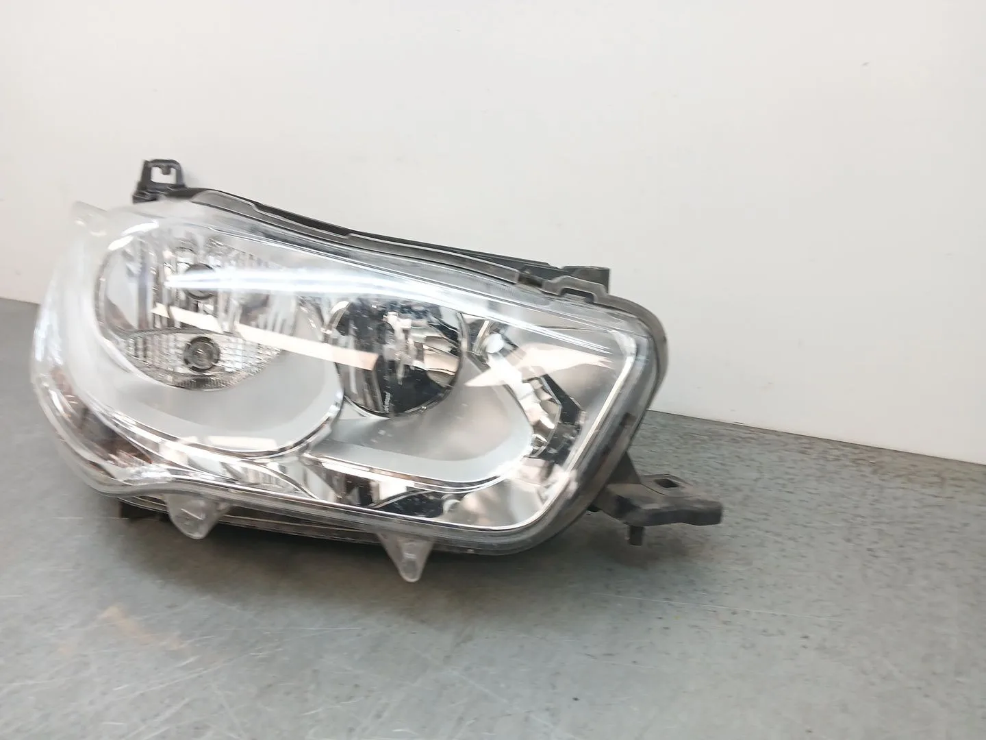 Faro Derecho para Citroën C-Elysee (Dd_)