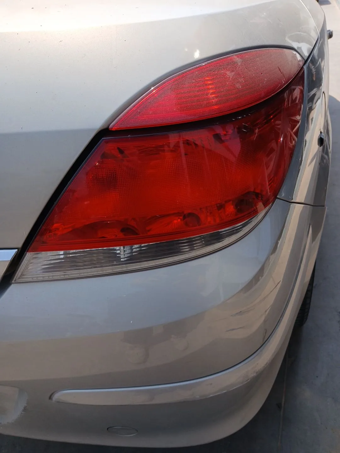 Piloto Trasero Derecho para Opel Astra H Twintop (A04)