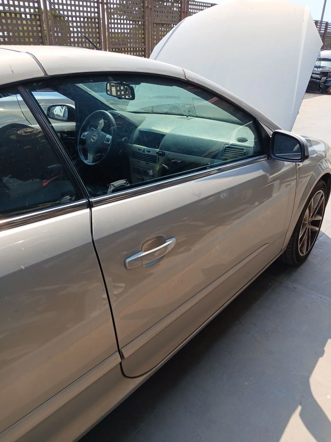 Puerta Delantera Derecha para Opel Astra H Twintop (A04)