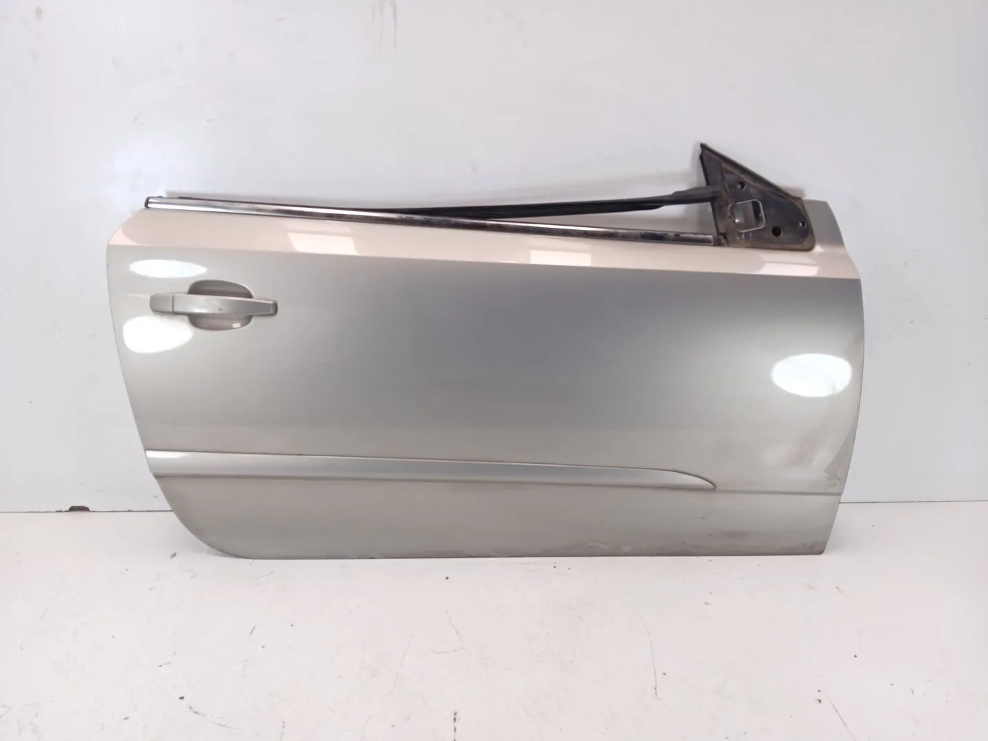 Puerta Delantera Derecha para Opel Astra H Twintop (A04)
