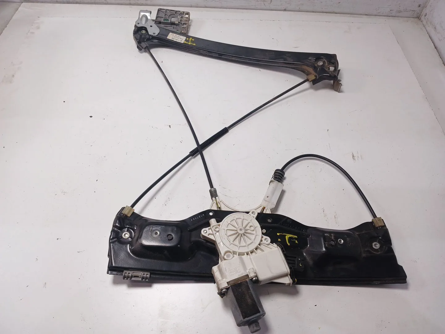 Elevalunas Delantero Derecho para Opel Astra H Twintop (A04)