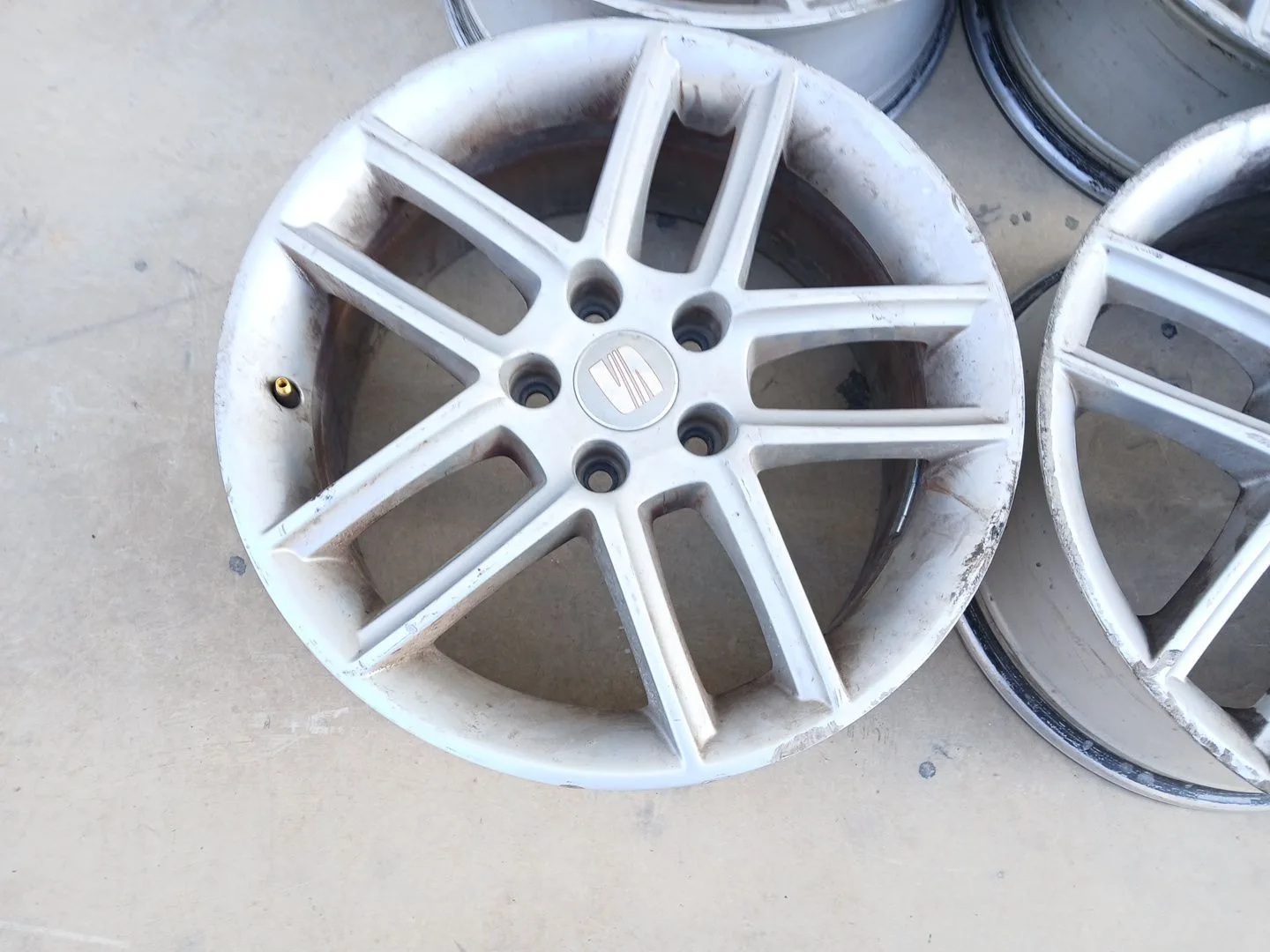 Juego Llantas para Seat Exeo (3R2)