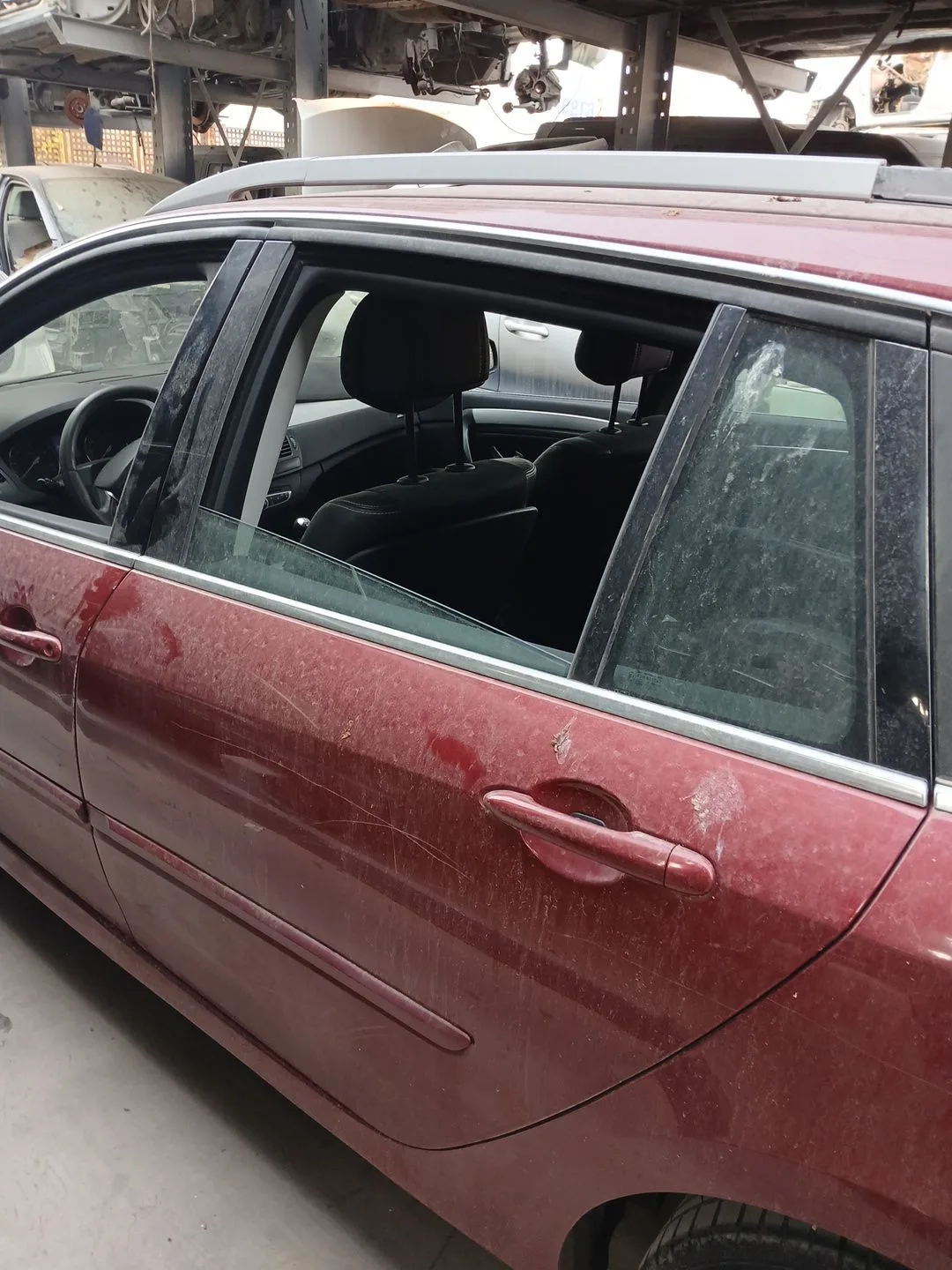 Puerta Trasera Izquierda para Renault Laguna Iii Grandtour (Kt0/1)
