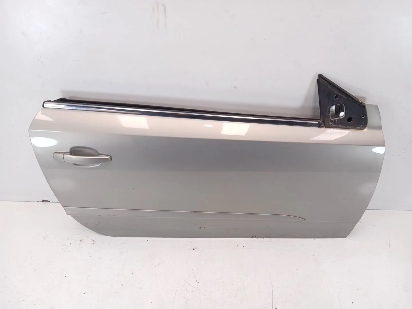 Puerta Delantera Derecha para Opel Astra H Twintop (A04)