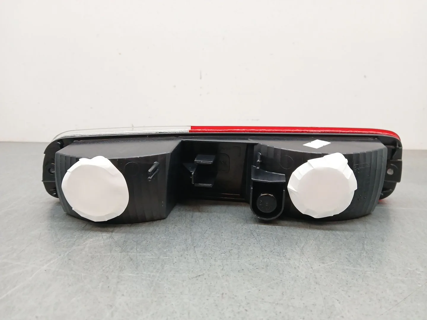 Piloto Trasero Central para Mitsubishi Montero Io I (H6_W, H7_W)