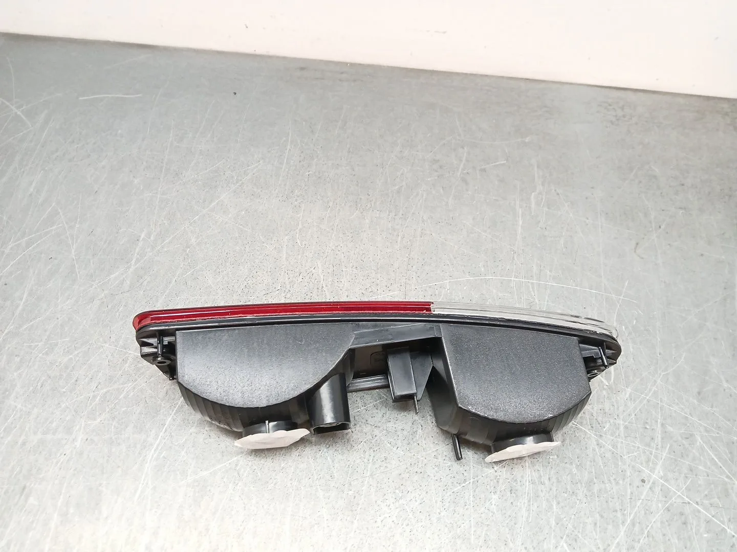 Piloto Trasero Central para Mitsubishi Montero Io I (H6_W, H7_W)