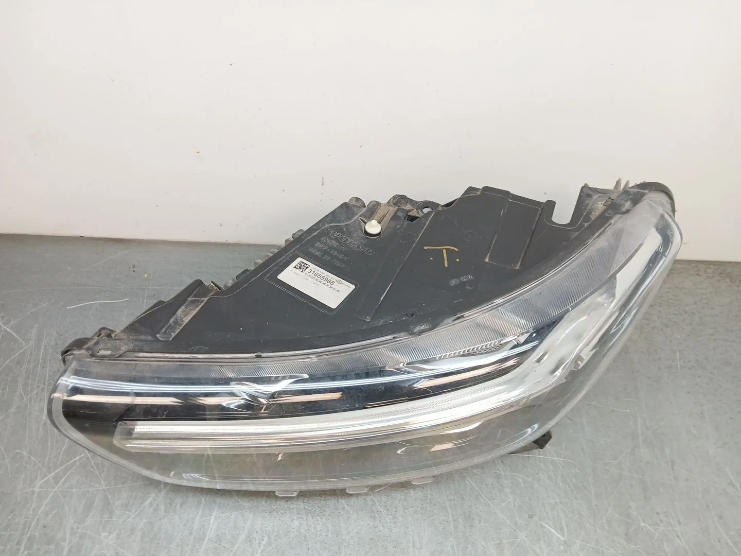 Faro Izquierdo para Volvo Xc40 (536)