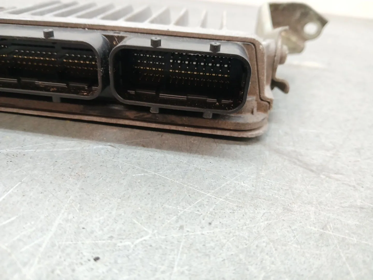 Centralita Motor Uce para Toyota Auris (_E18_)