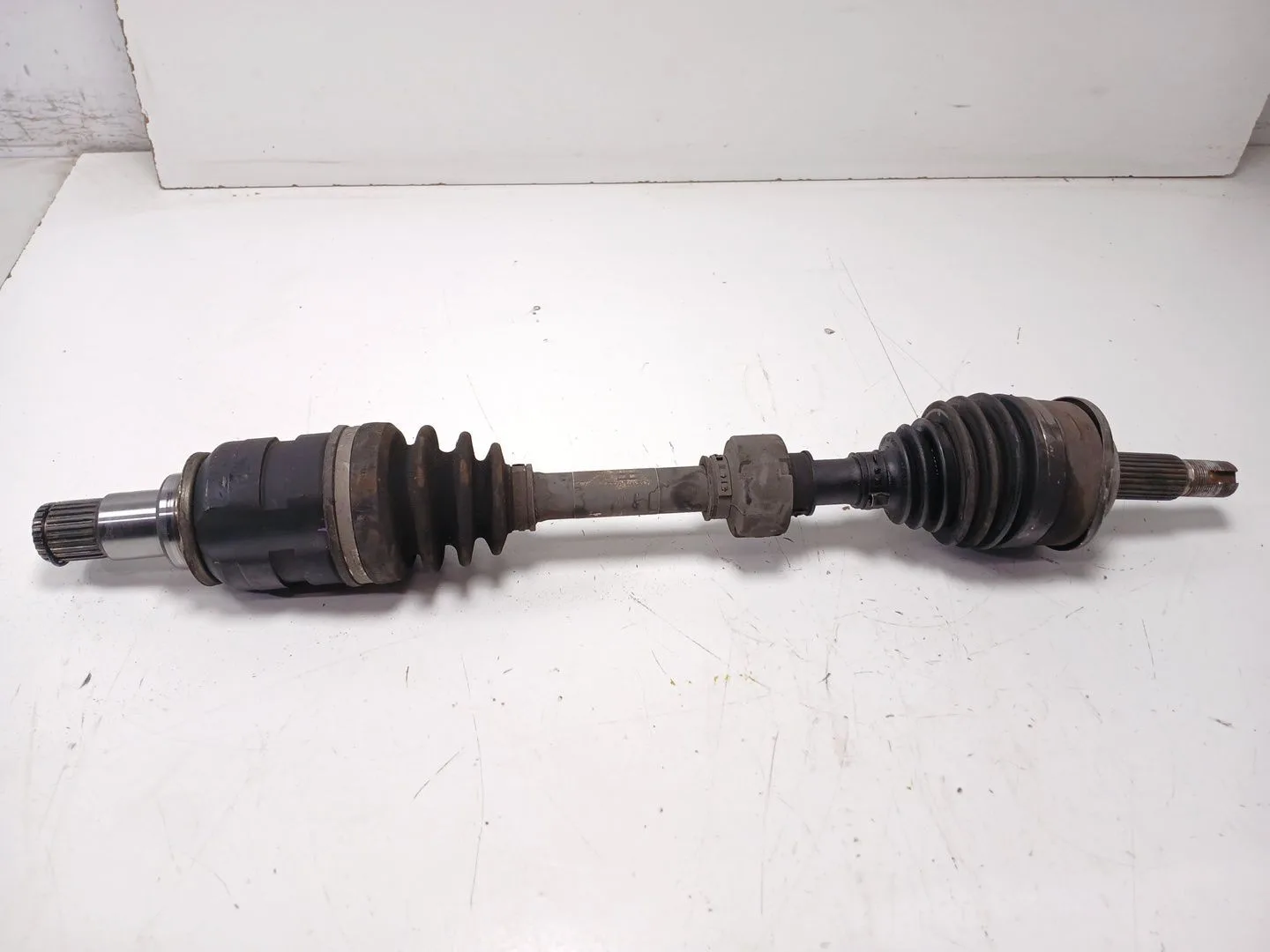 Transmision Delantera Izquierda para Toyota Auris (_E18_)