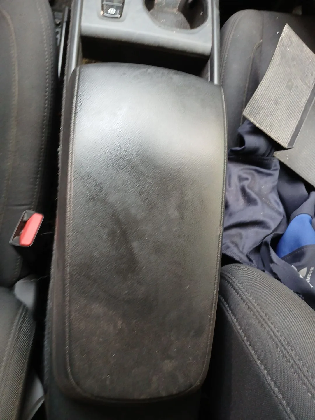 Apoyabrazos Central para Volvo Xc40 (536)