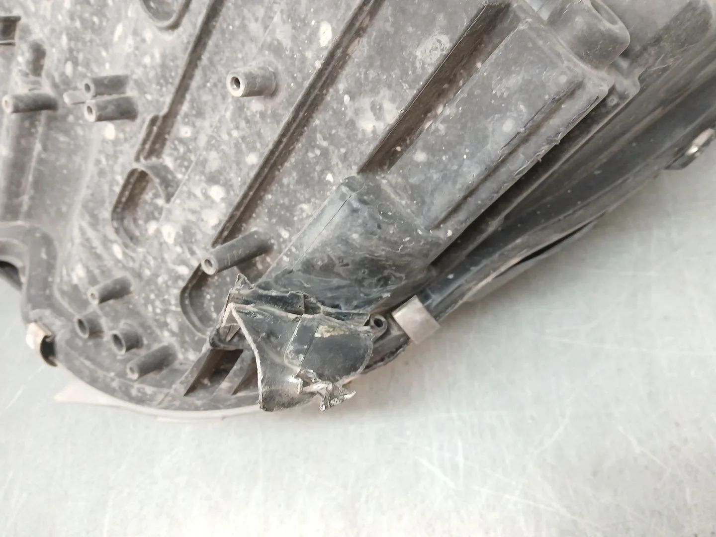 Faro Derecho para Mercedes-Benz Cls (C219)